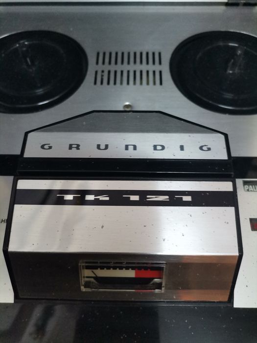 Magnetofon grundig 121
