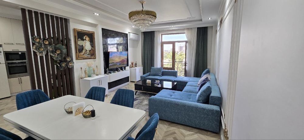 Malika kvartira sotiladi srochno