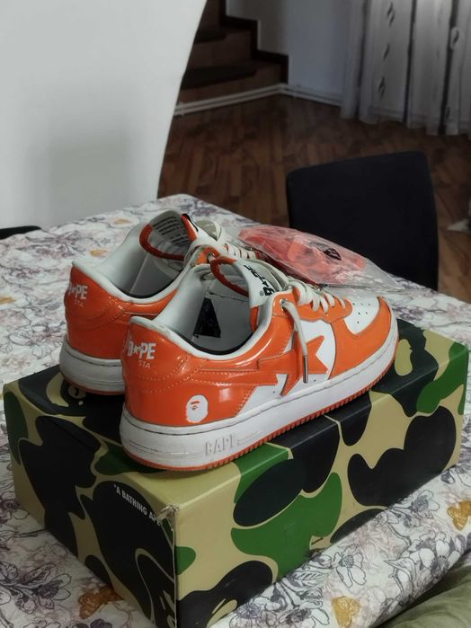Vând bapesta orange