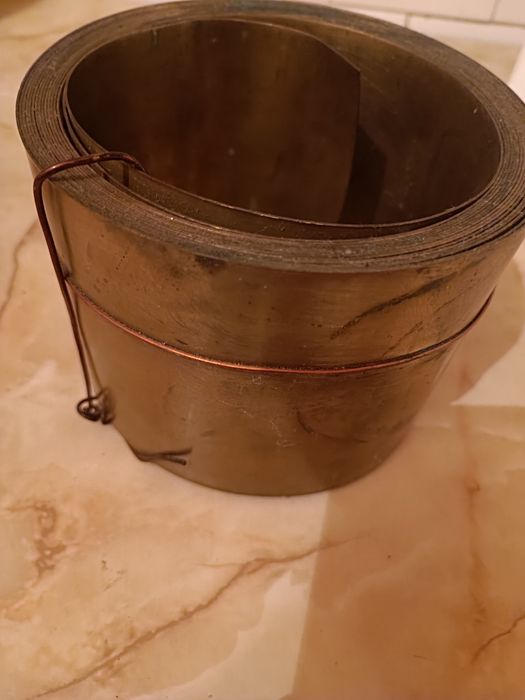 Platbandă din Alamă .