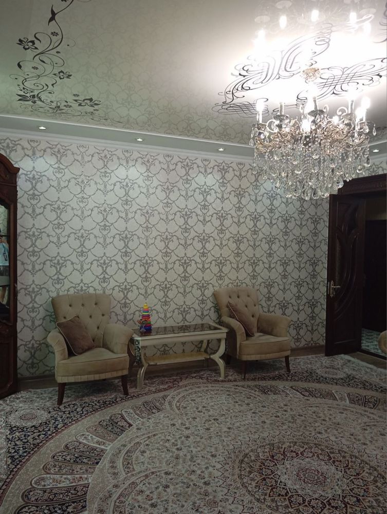 Куйлук 1.  Аренда 4 ком.  3 этаж 600$