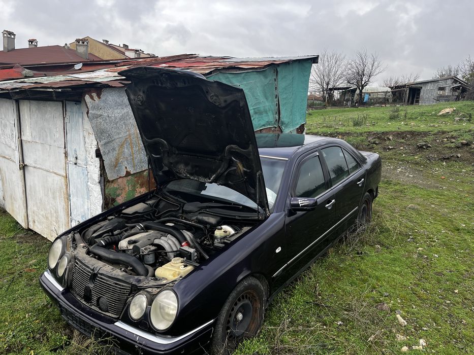 Мерцедес е290 на части