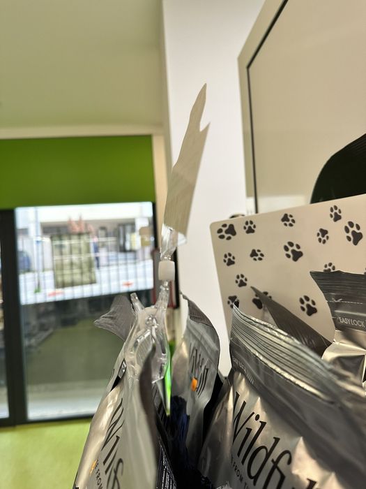 Стойка щипка за етикети