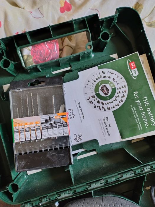 Fierăstrău pendular ( șoricel ) Bosch