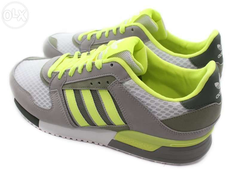 Adidasi Adidas ZX 630 Autentici Noi in Cutie, Marime 39 !