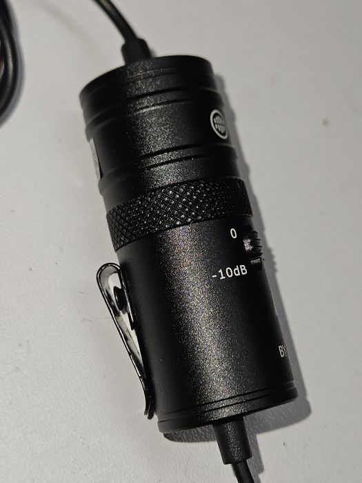 Lavaliera Boya pentru telefon sau camera