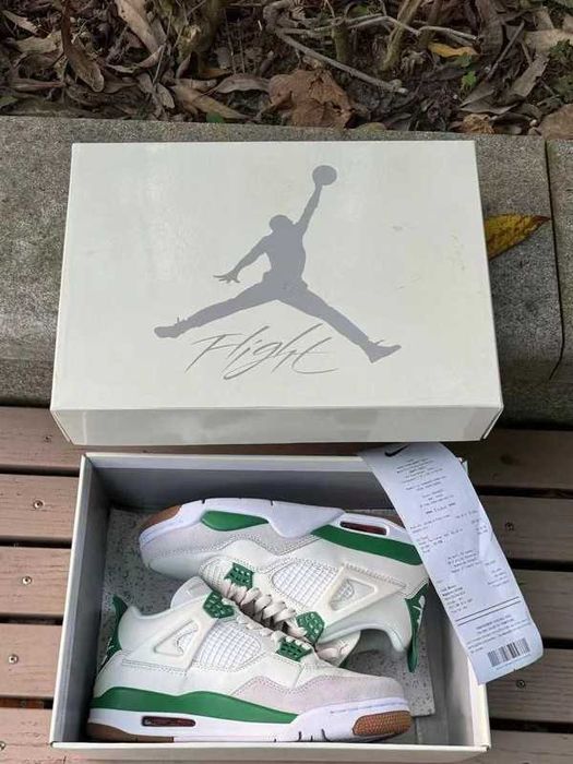Jordan 4 Retro SB Pine Green EU42