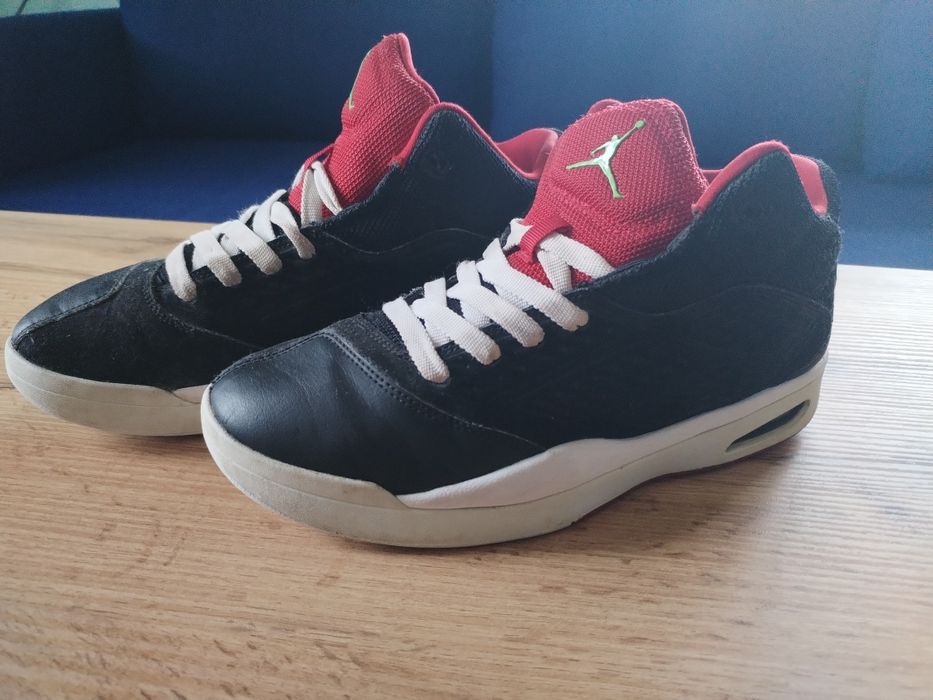 Маратонки Jordan 41 номер