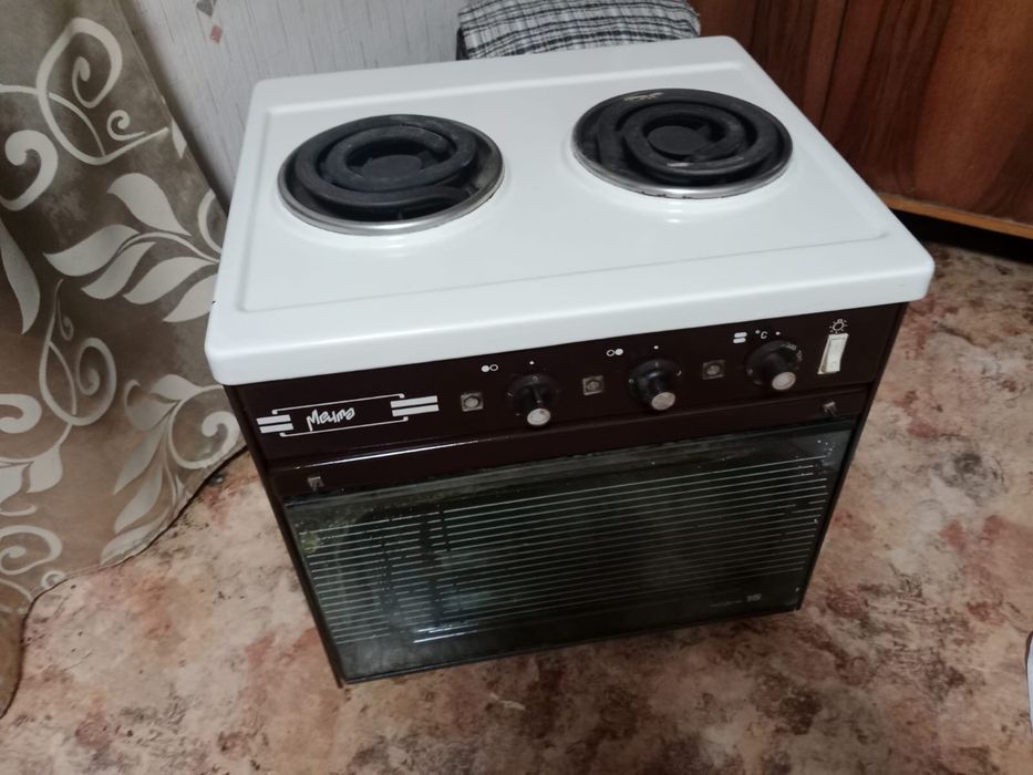 Электрическая плита