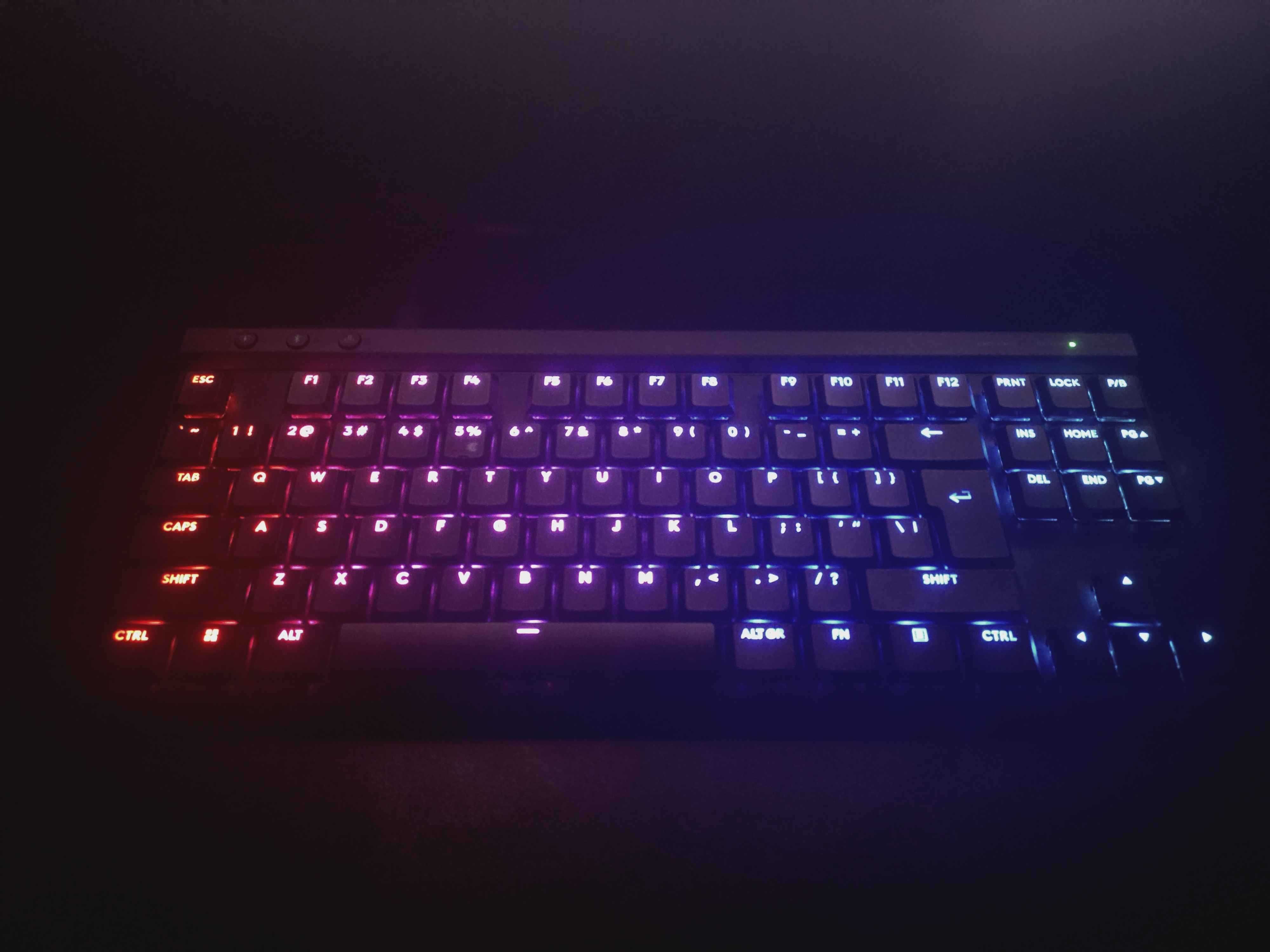Гейминг клавиатура Logitech G515 Lightspeed TKL