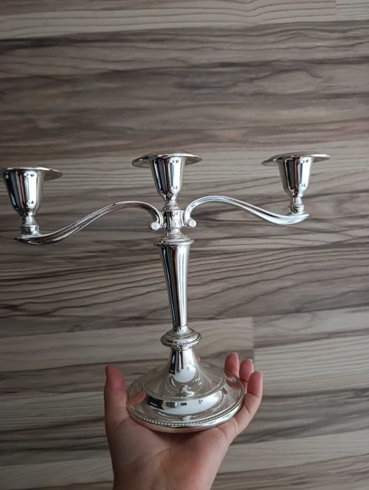 Масивен сребърен английски свещник