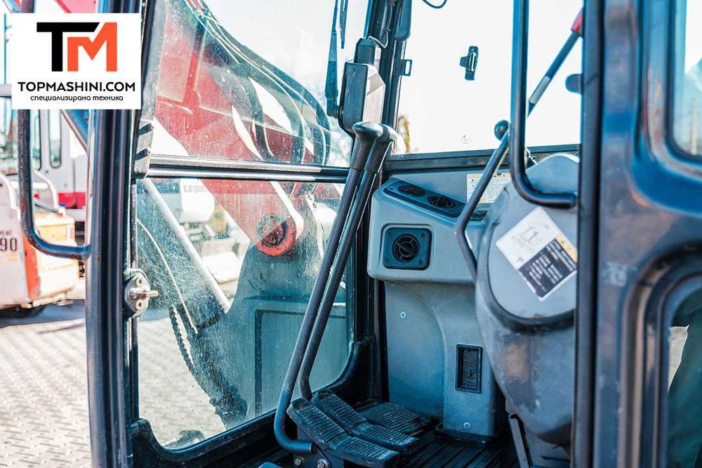 Багер Kubota KX183-3