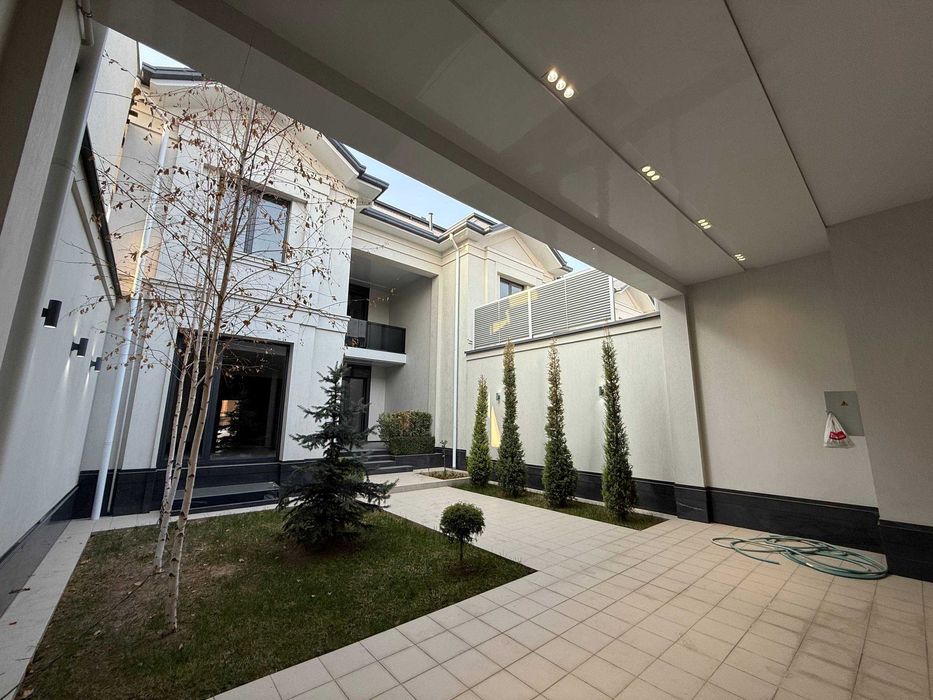 Юнусобод, Зенит — Исломобод маҳалласи 2.5 сотих 80% битган нархига зор