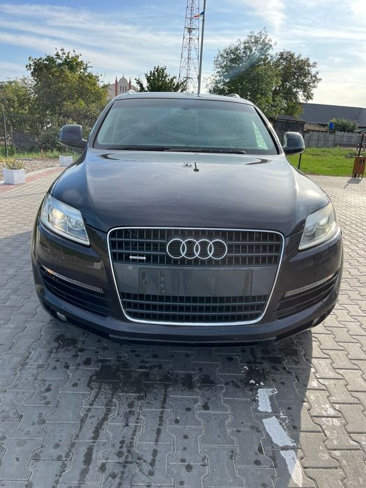 Dezmembrez audi Q7 3.0 240 cai cod motor casa