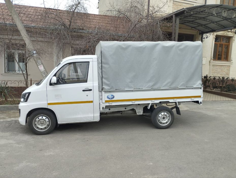 Грузовой Фав Т80 2023