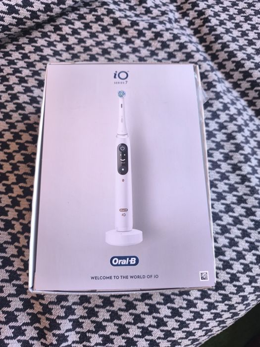 Periuta de dinti Oral-B IOS Series 7 Noua