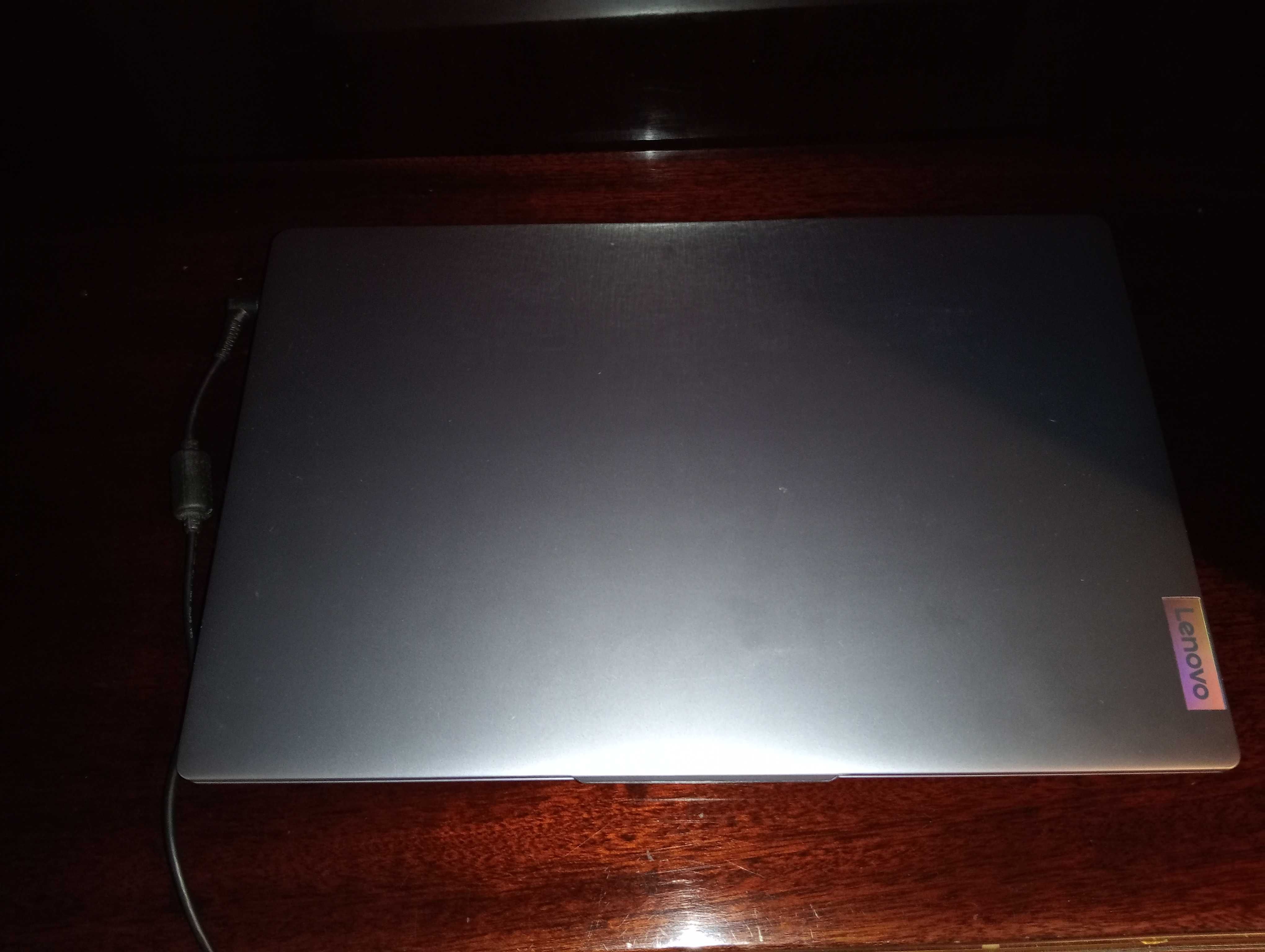 Laptop Lenovo IdeeaPad Slim 3
