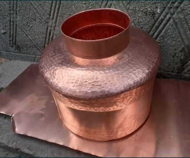 Vand Cazan de tuica din cupru (arama) de diferite modele si dimensiuni