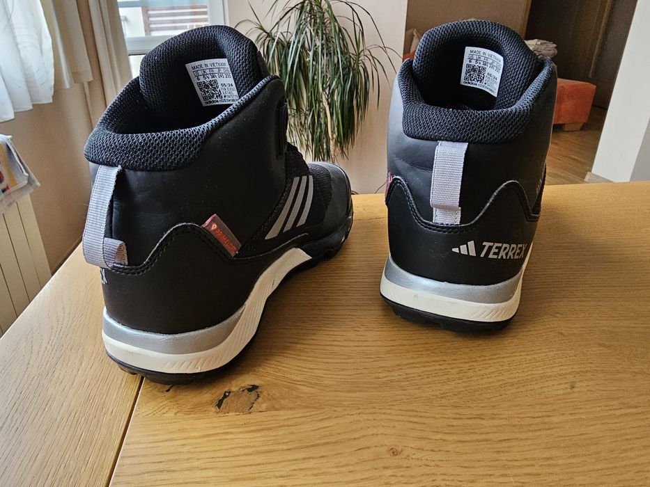 Зимни обувки adidas TERREX WINTER MID BOA