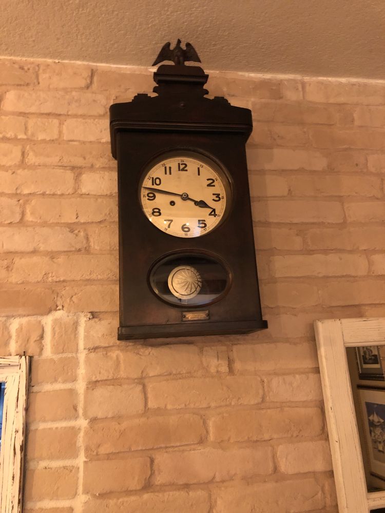 Стари стенни часовници