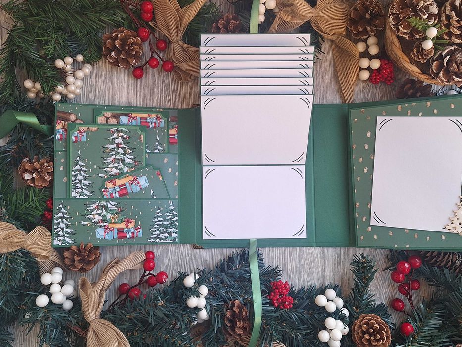 Скрапбук албум "Вълшебството на Коледа", ръчна изработка /52.29