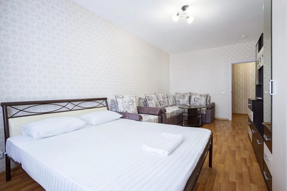 Б. Момышулы 13 квартира посуточно 1 комнатная