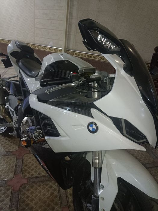 Супербайк спортивный