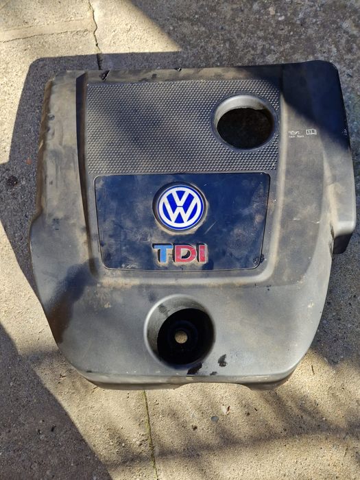 Vand injectoare ,faruri,stop-uri ,grila golf 4 1.9 ajm 116cp