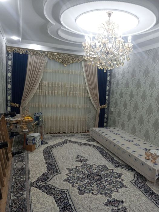 Икки каватли жой барча жихозлари Билан сотилади