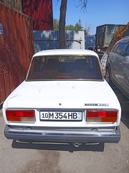 Продам ваз2107хечбек
