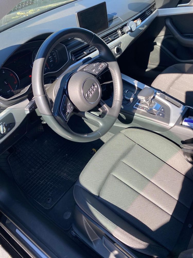 Audi A5 an fabricatie 2018