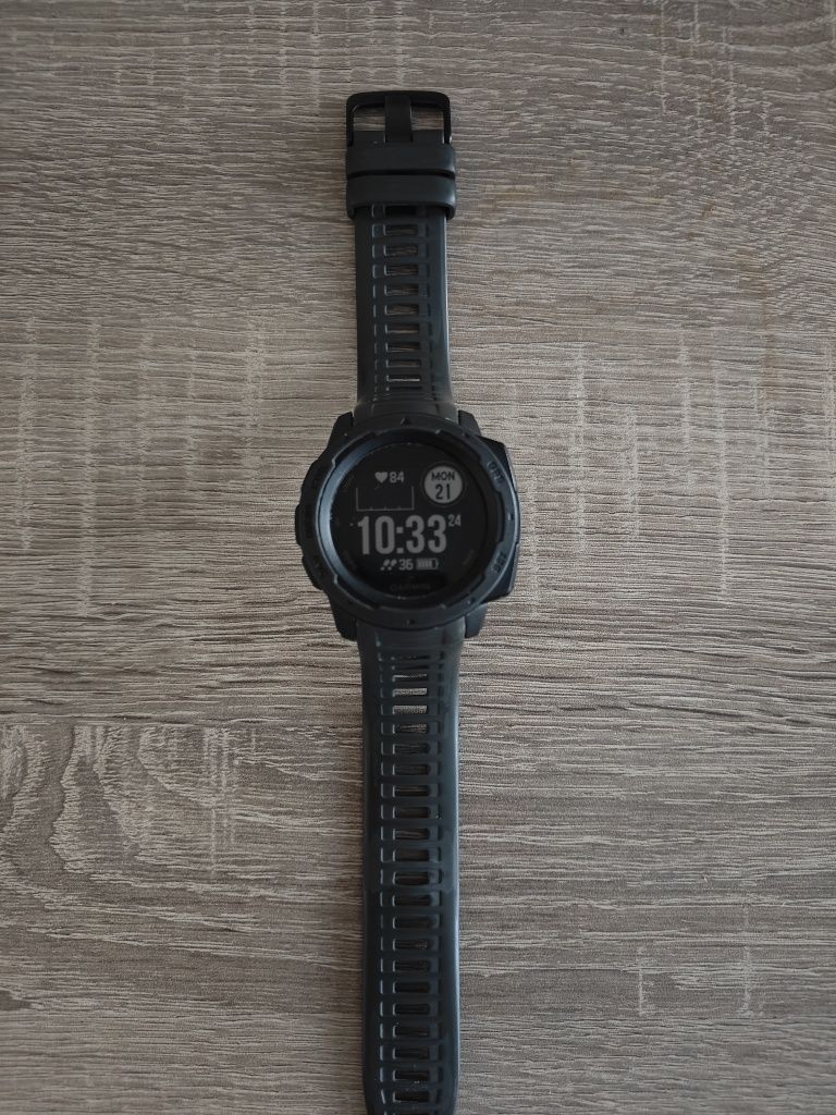 Smartwatch Garmin instinct