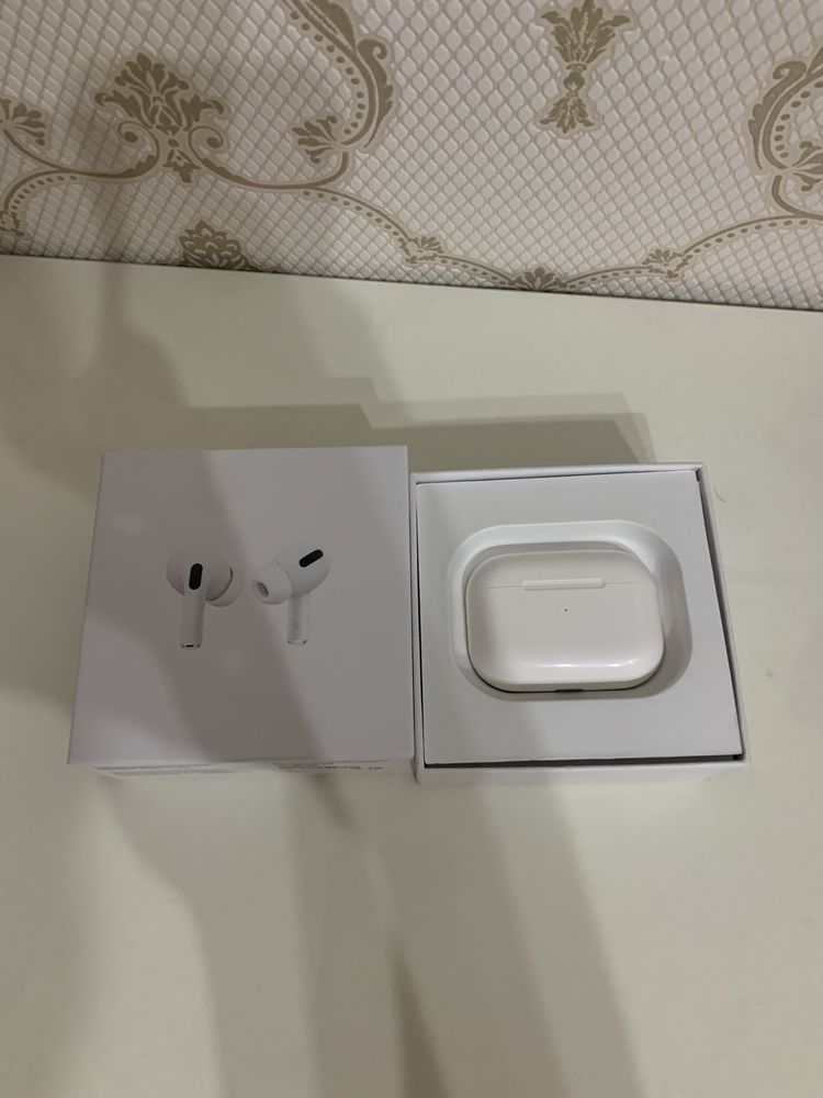 AirPods про в белом цвете понимаем только каспи или налом