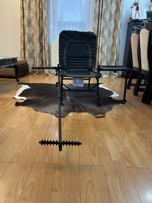 Scaun caprelan feeder