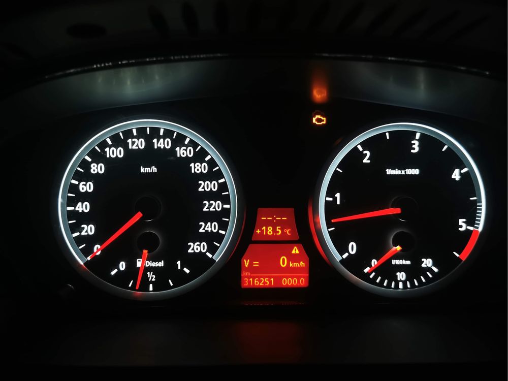 Modificate iluminat ceasuri BMW SERIA E si F