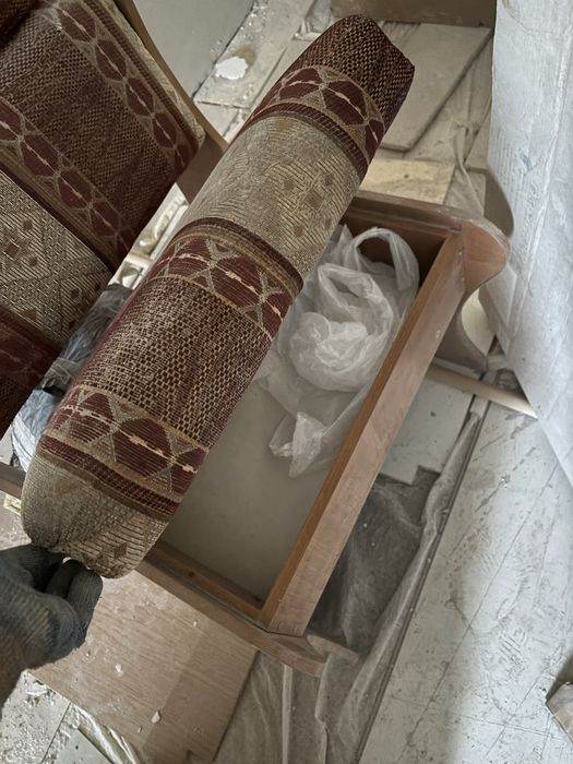 Кресло с местом для хранения