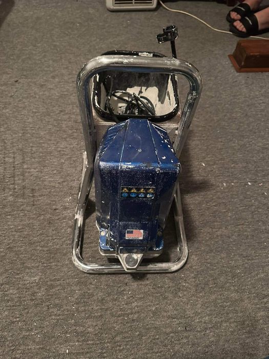 Pompa zugravit Graco