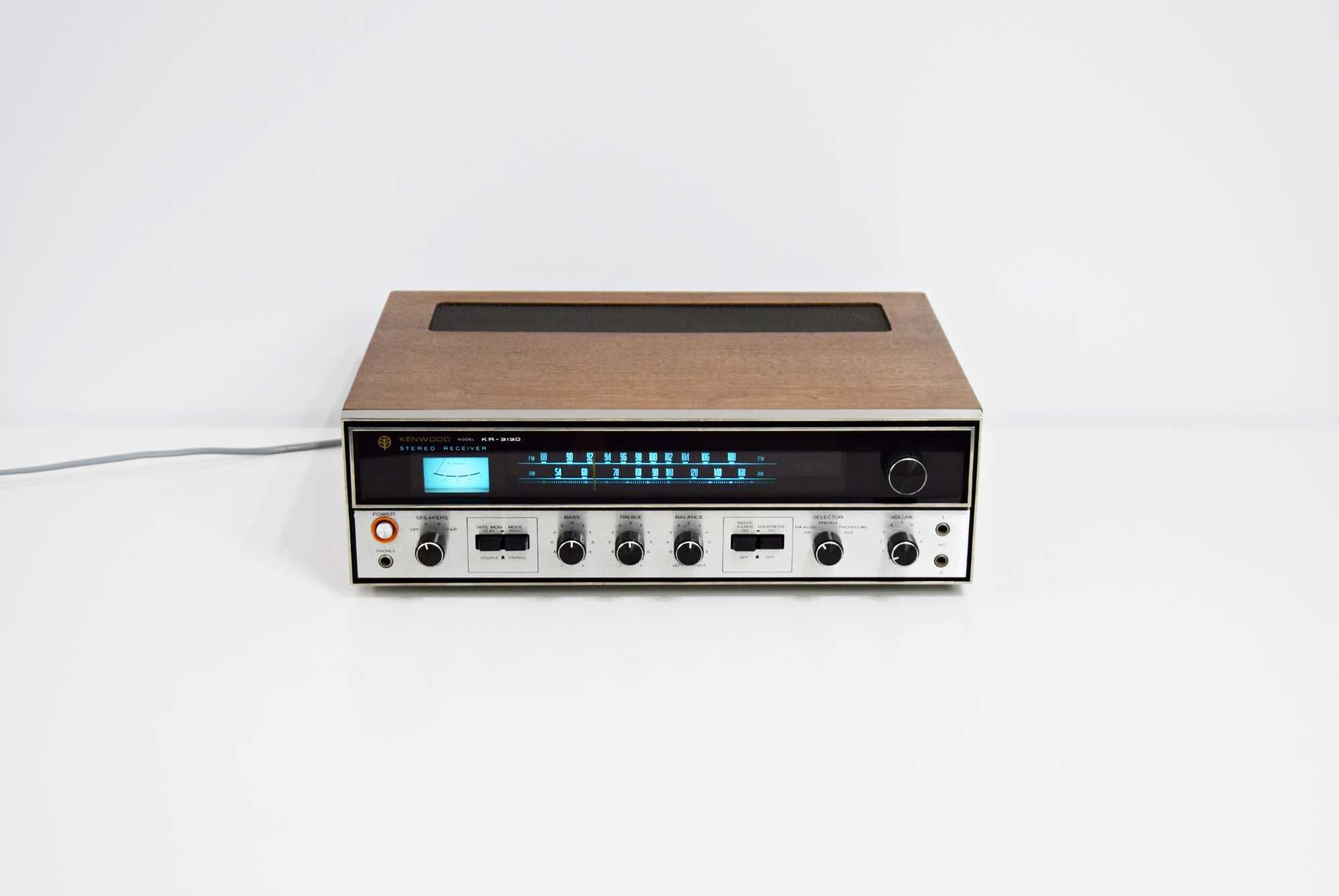 Amplituner Kenwood KR-3130, amplificator