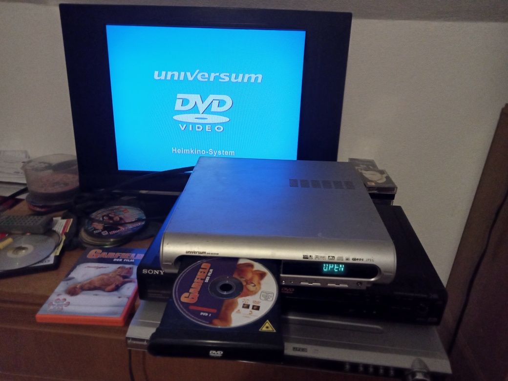 DVD universum,boxe incluse