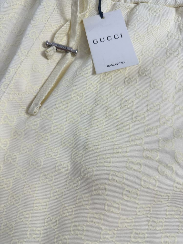 Чъжки къси панталони Gucci (L)