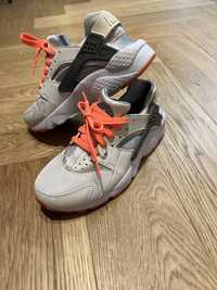 Adidasi Nike Huarache