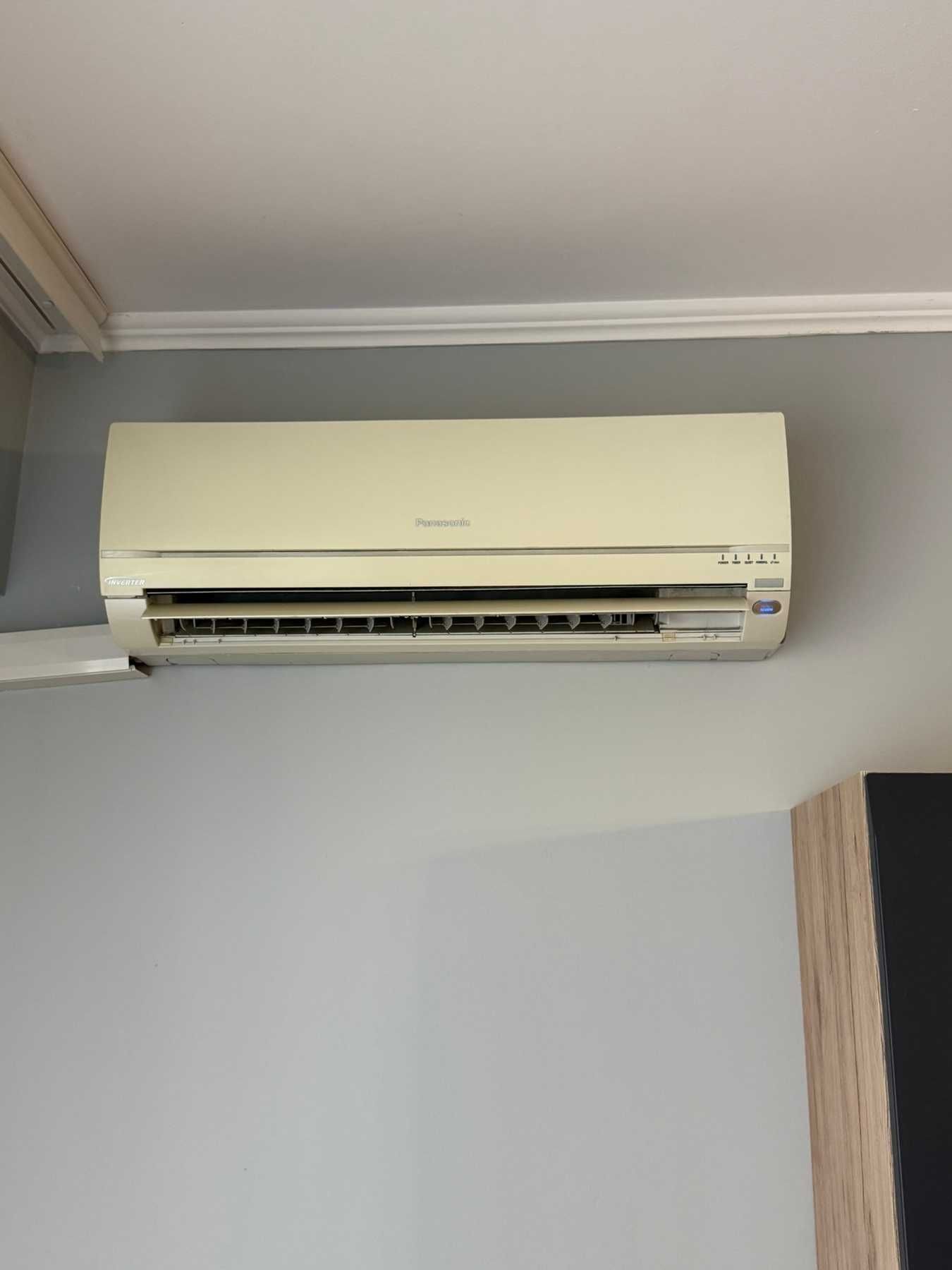Продавам работещ климатик Panasonic CS-E12GKEW - инверторен