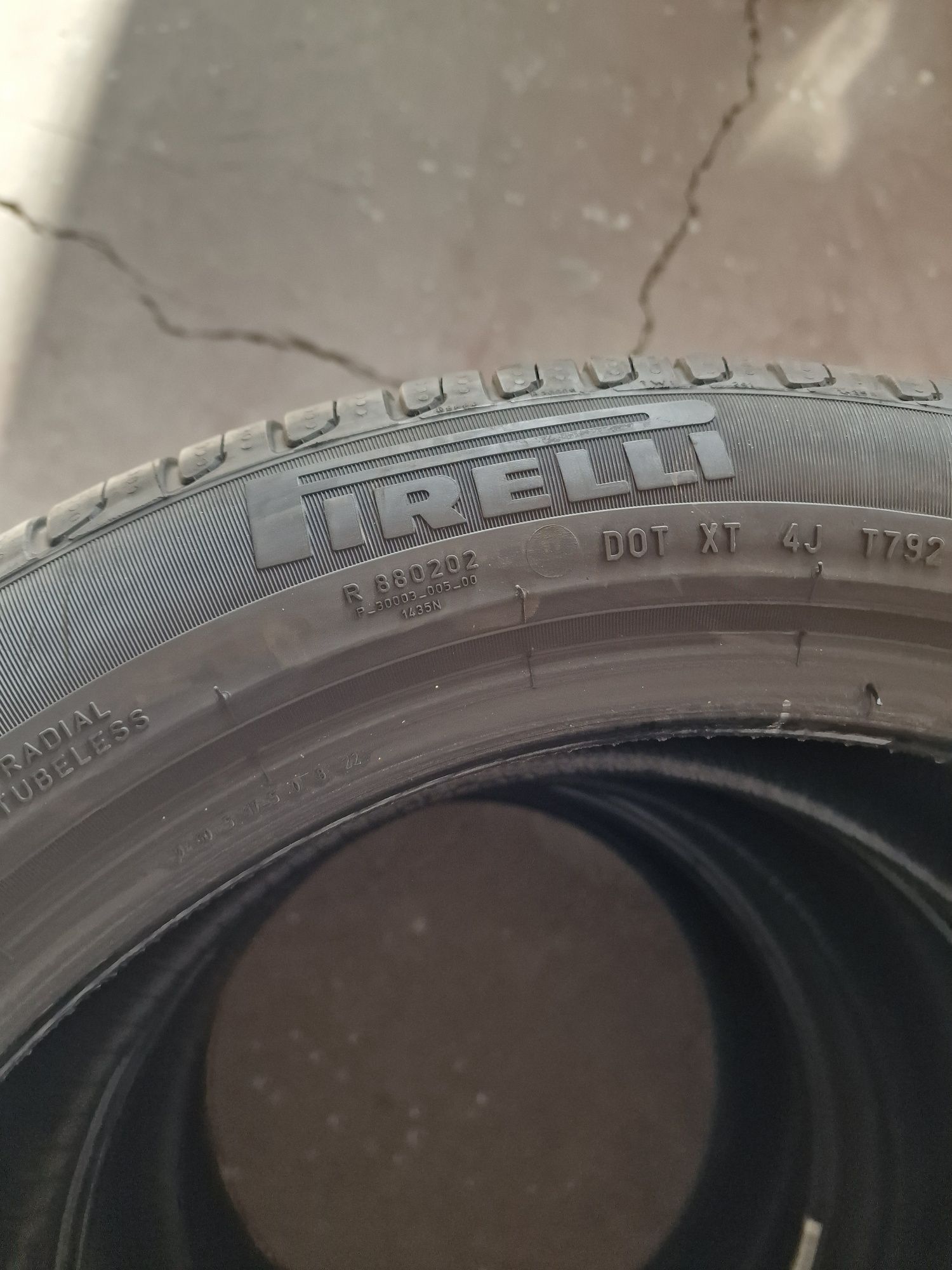 Vand Pirelli 245/45r18