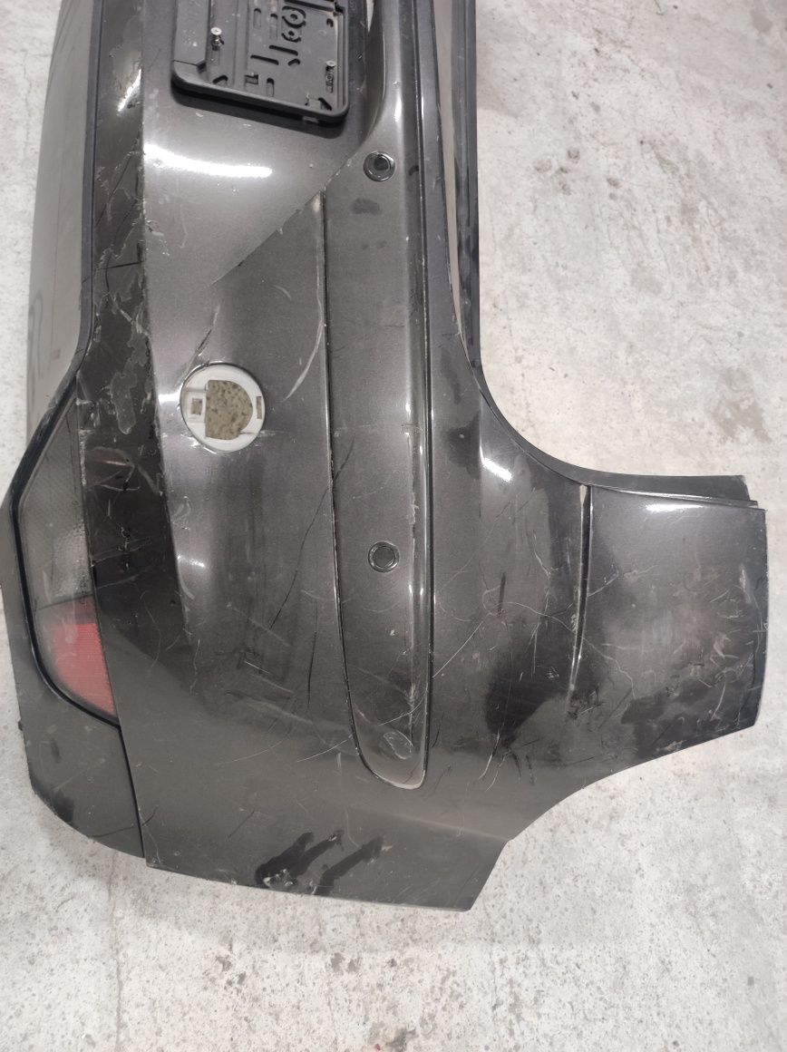 Задна броня с парктроници Сеат Алтеа/Seat Altea 04г-08г.