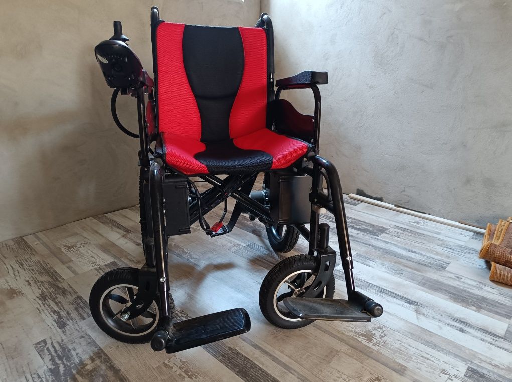 Scaun electric pentru persoane cu dizabilități