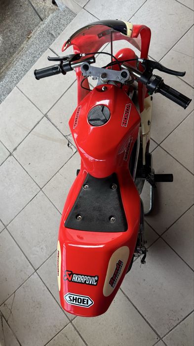 Детско пистово моторче 49сс.