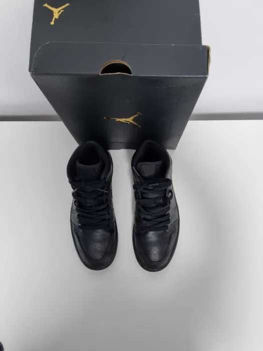 Air Jordan 1 Mid