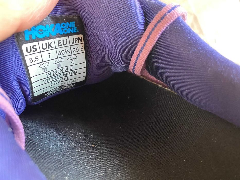 ''Hoka One One Bondi 6''оригинални маратонки 39 номер