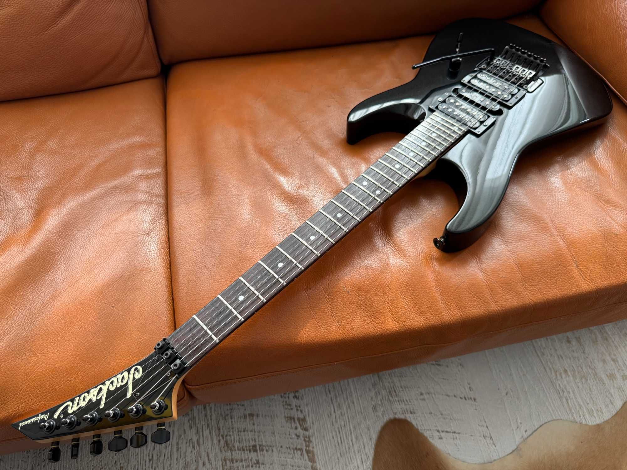 Made in JAPAN! 1993 Jackson Fusion SX!