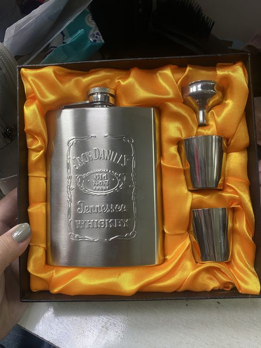 Продам подарочный набор